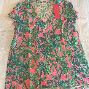 NWT Lilly Pulitzer Etta V-Neck shirt